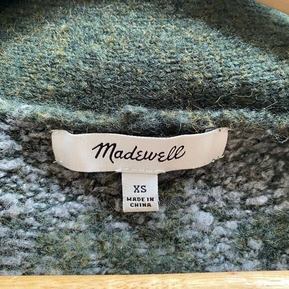 MADEWELL Allston Double-Button Cardigan Sweater in Houndstooth, Size X-Small - Picture 5 of 13